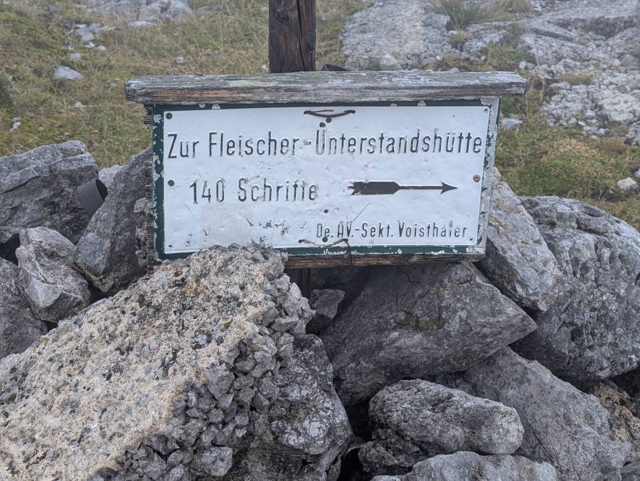 pxl_20250909_080111268.mp.jpg pxl_20250909_080111268.mp.jpg